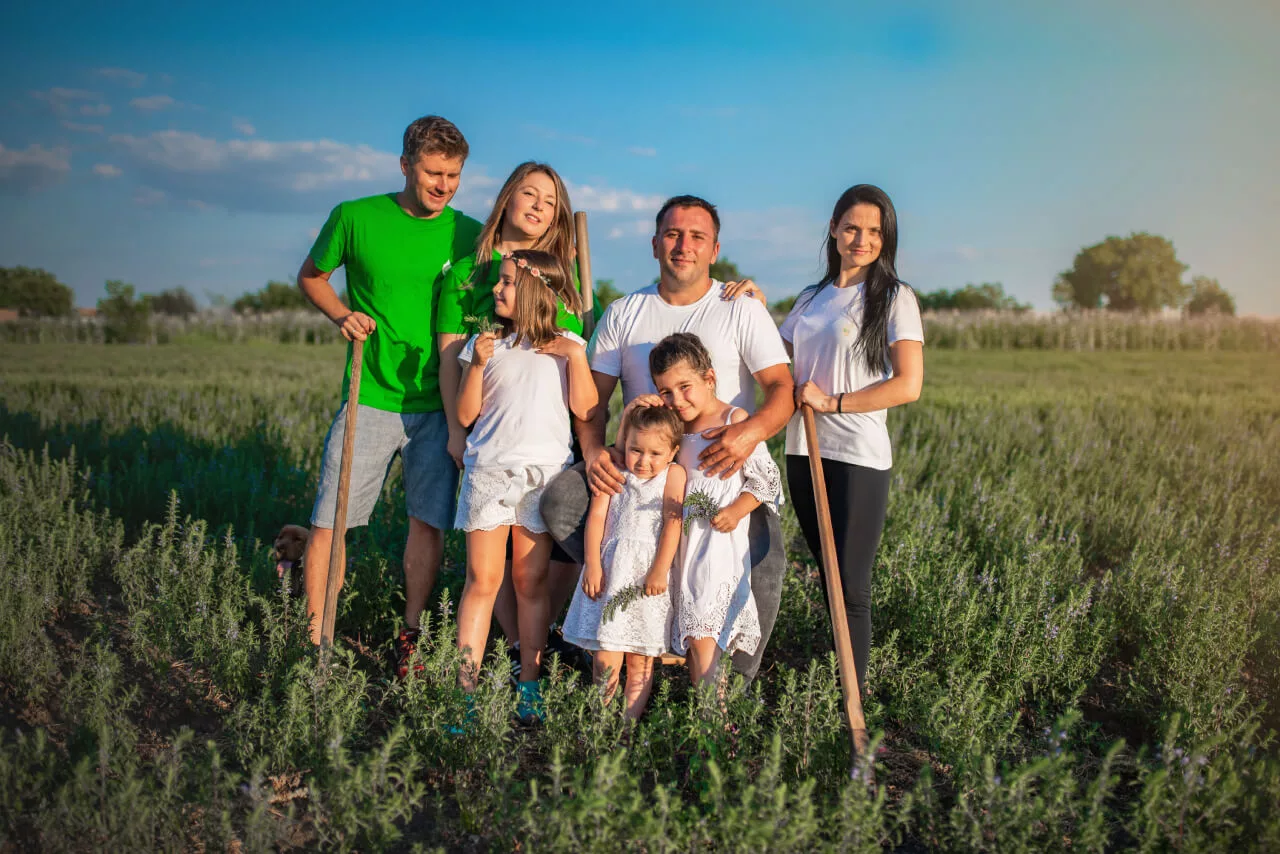 Екипът на Essences Bulgaria -2